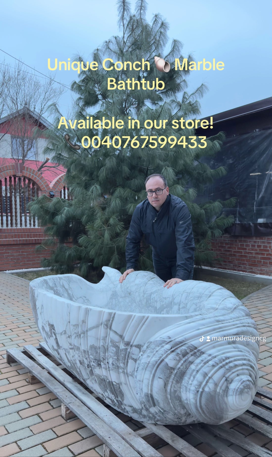Monumental Conch Shell Marble Bathtub